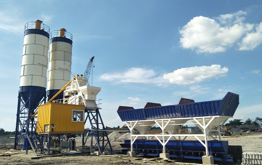 Planta mezcladora de hormigón con elevador de cangilones Hamac in Philippines 